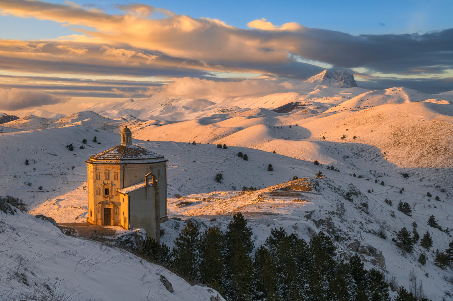 rocca calascio abruzzo