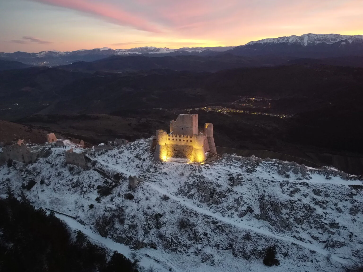 rocca calascio abruzzo tramonto