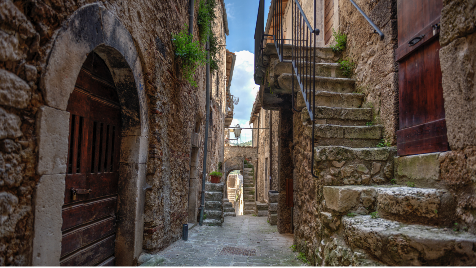 castelvecchio calvisio abruzzo
