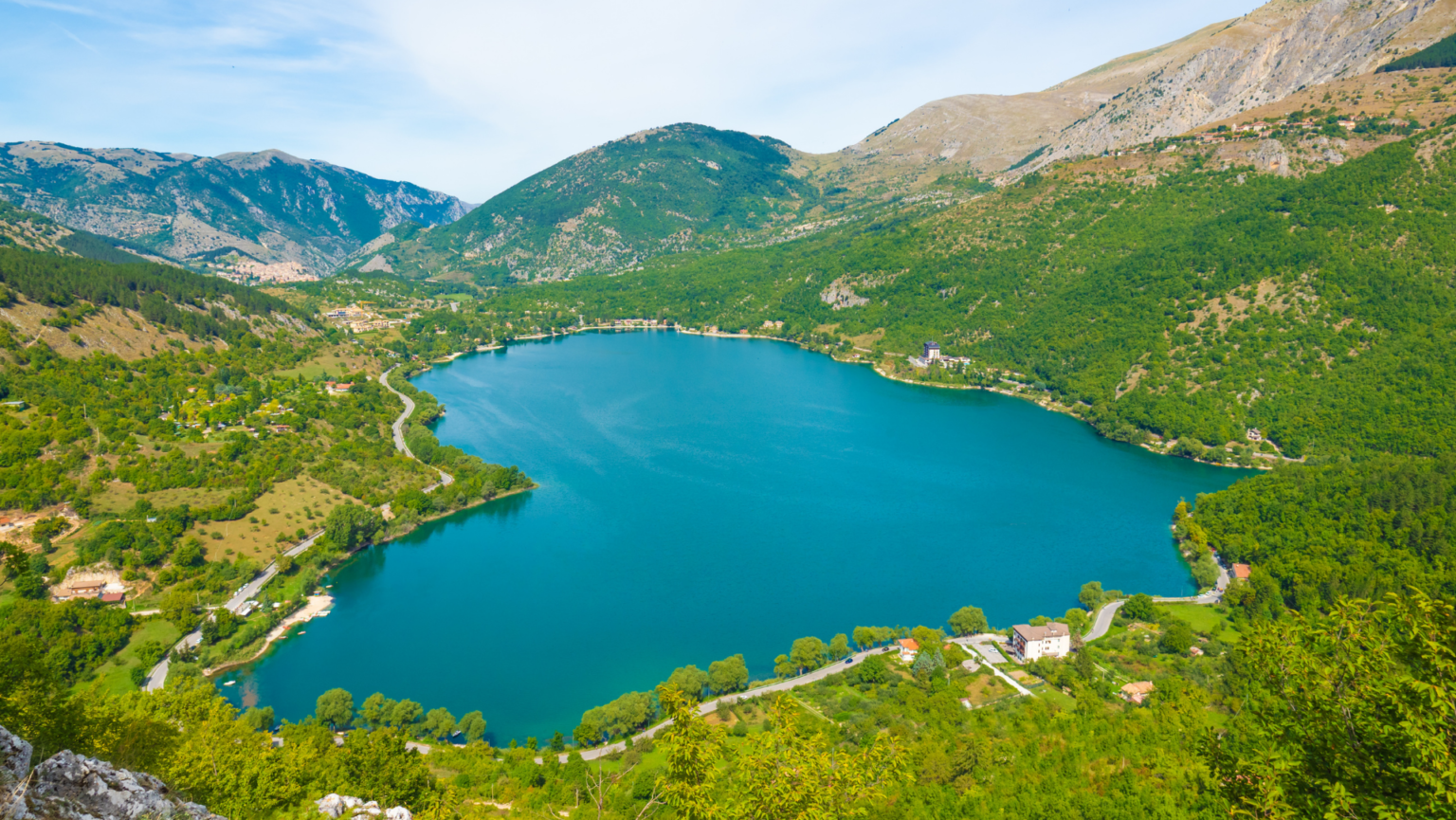 lago di scanno, abruzzo